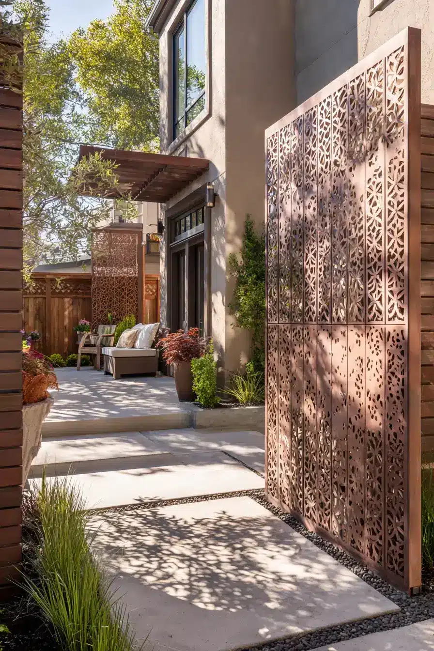 29 Backyard Fence Ideas with a Built-In Planter