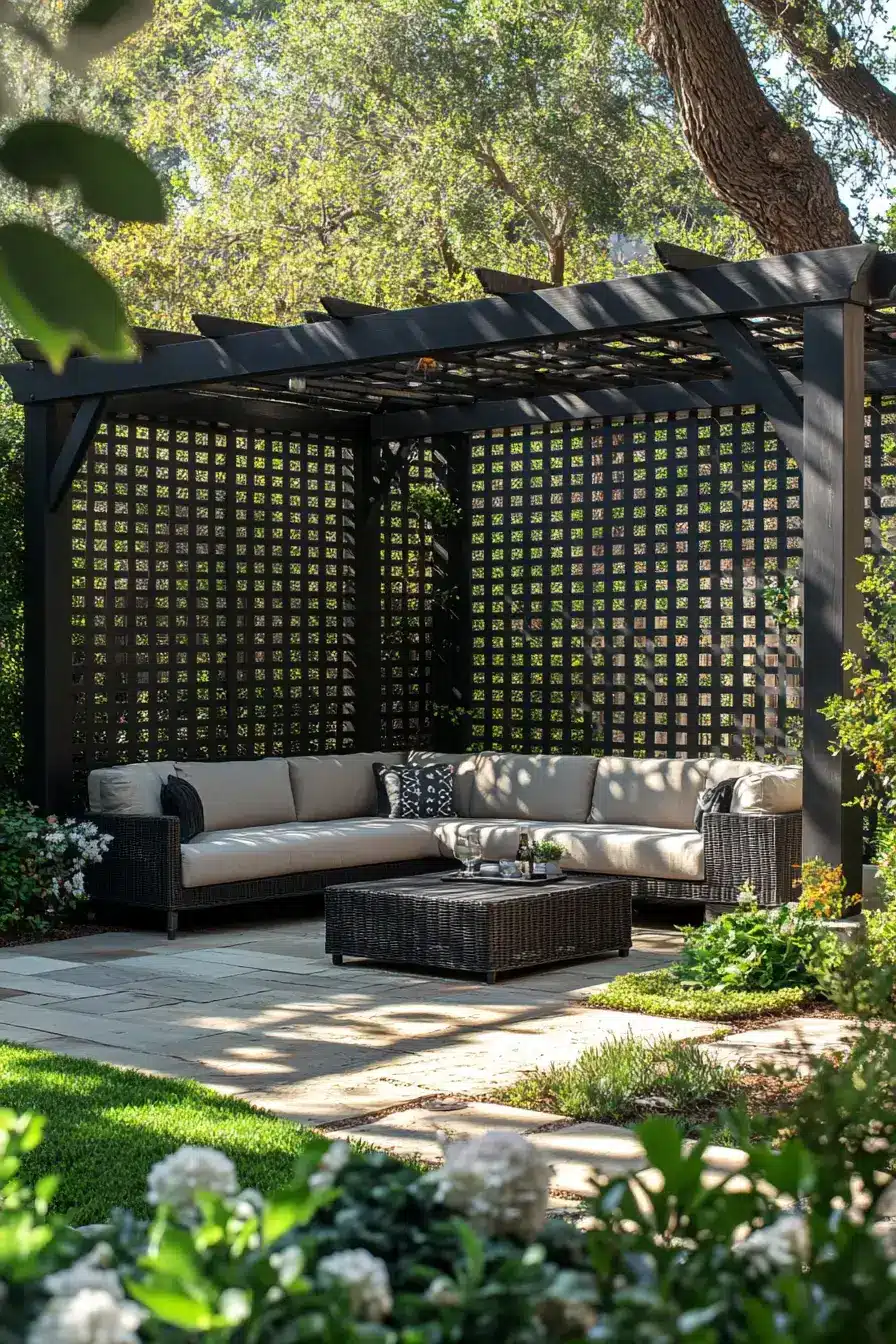 29 Backyard Fence Ideas with a Built-In Planter