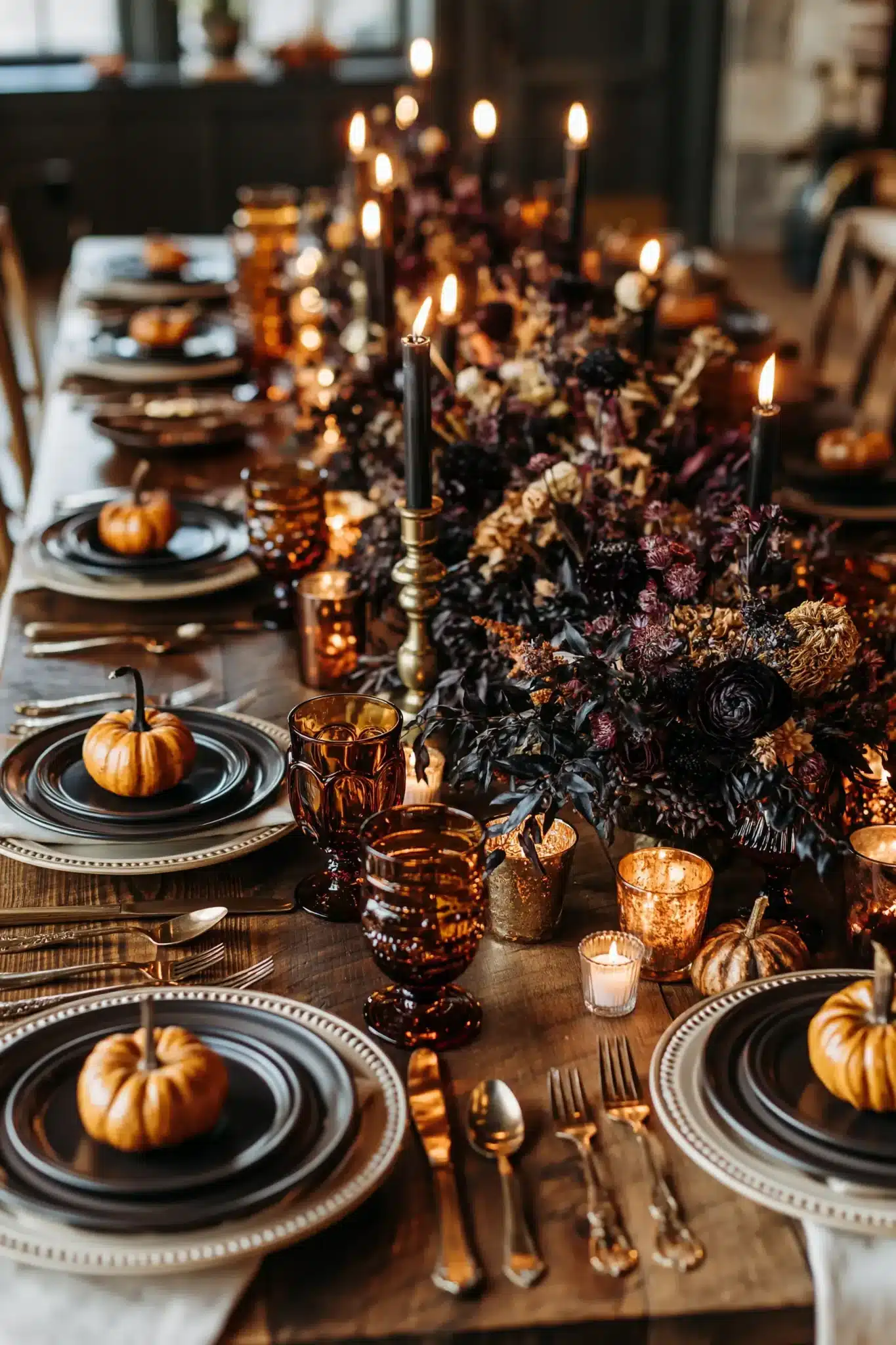 29 Thanksgiving Table Decor Ideas Worth Gathering Around thanksgiving table decor ideas