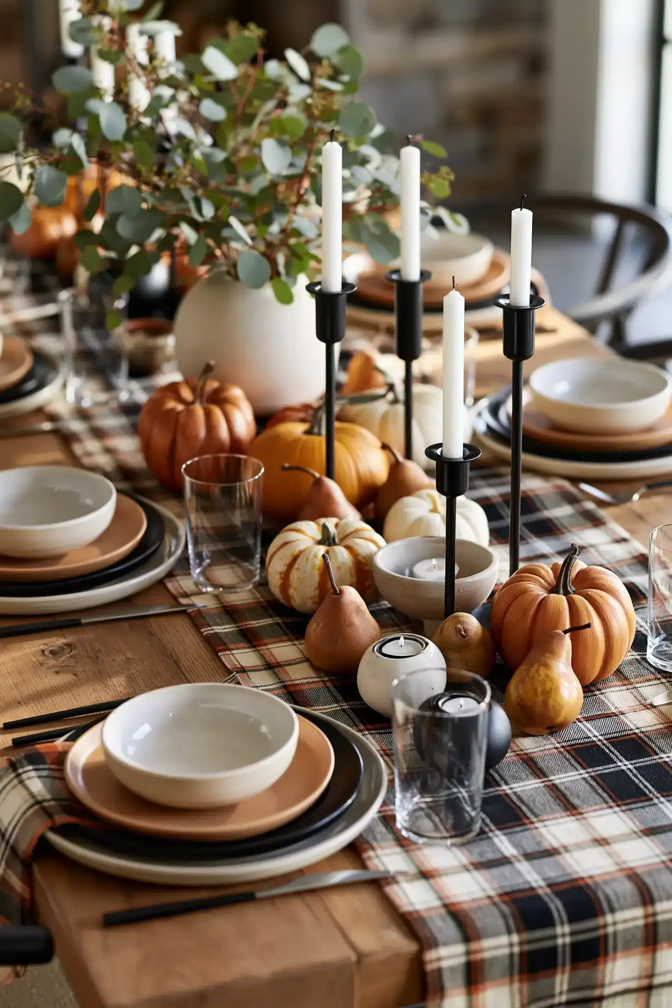 29 Thanksgiving Table Decor Ideas Worth Gathering Around thanksgiving table decor ideas