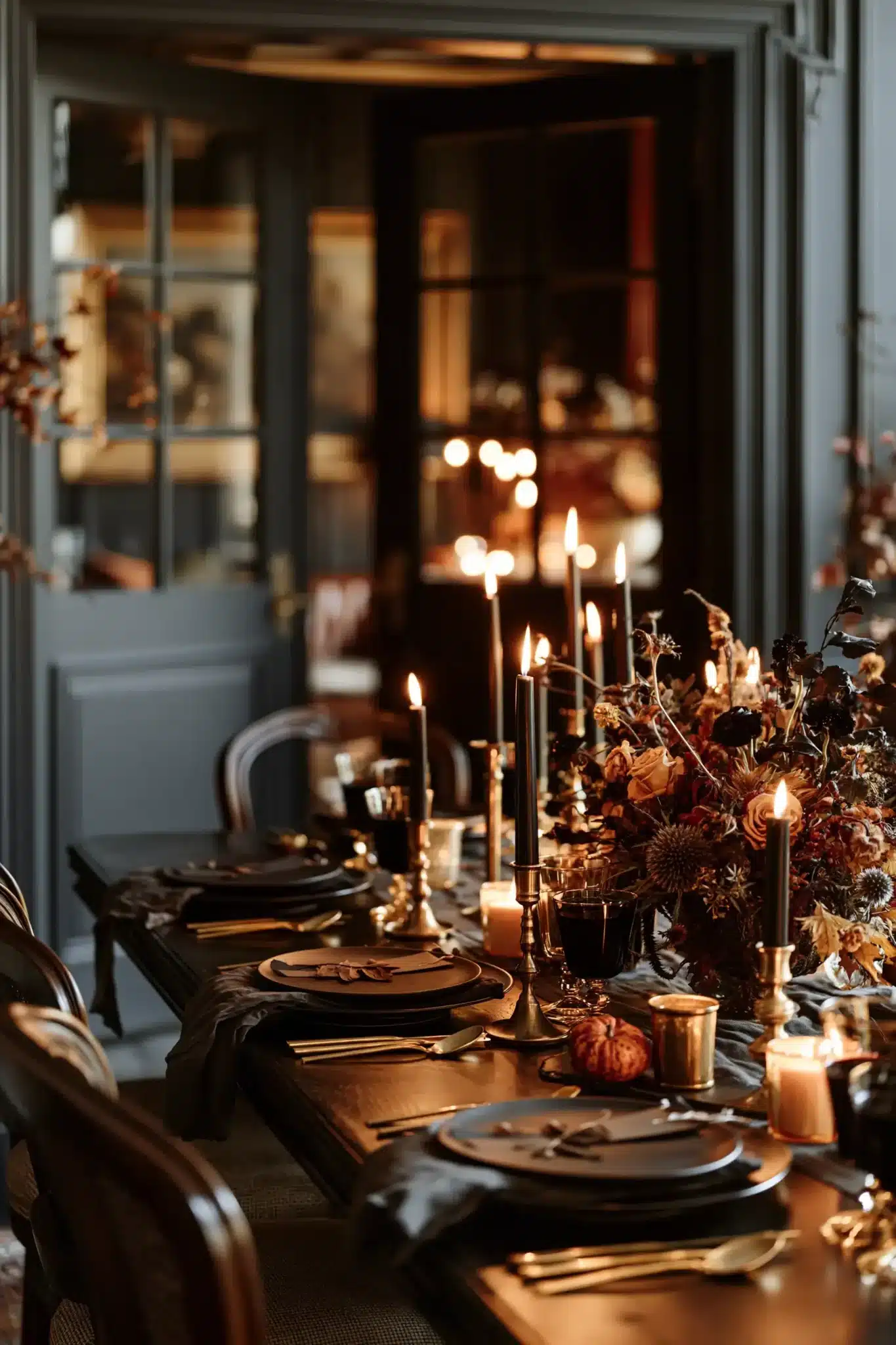 29 Fall Thanksgiving Decor Ideas That Bring the Whole Season Indoors fall thanksgiving decor