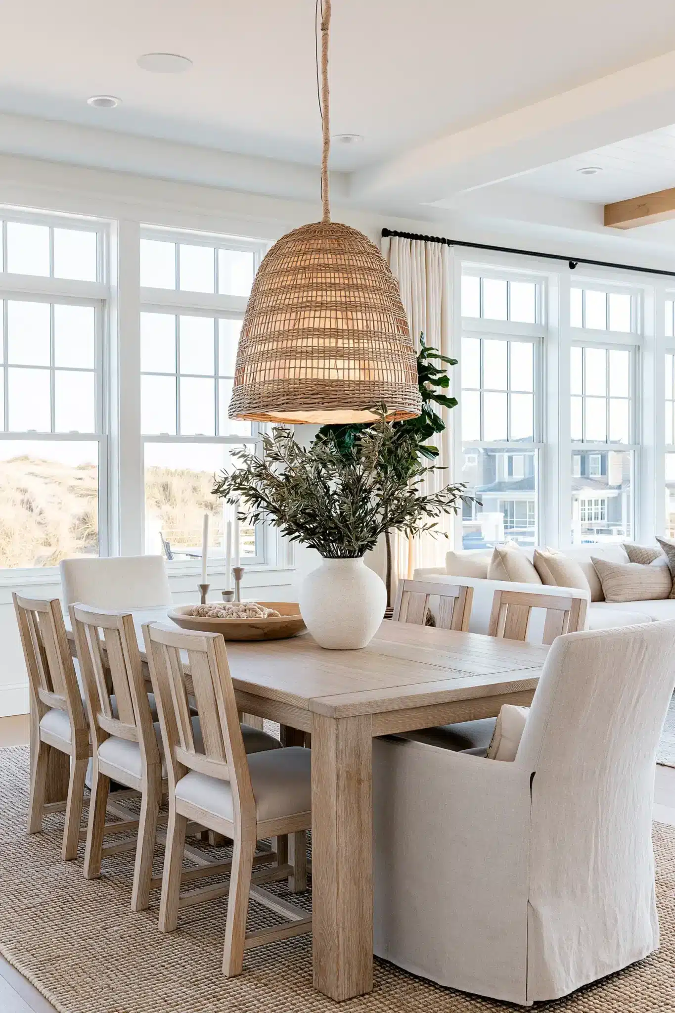 29 Dining Room Lighting Ideas for Every Hour of the Day dining room lighting