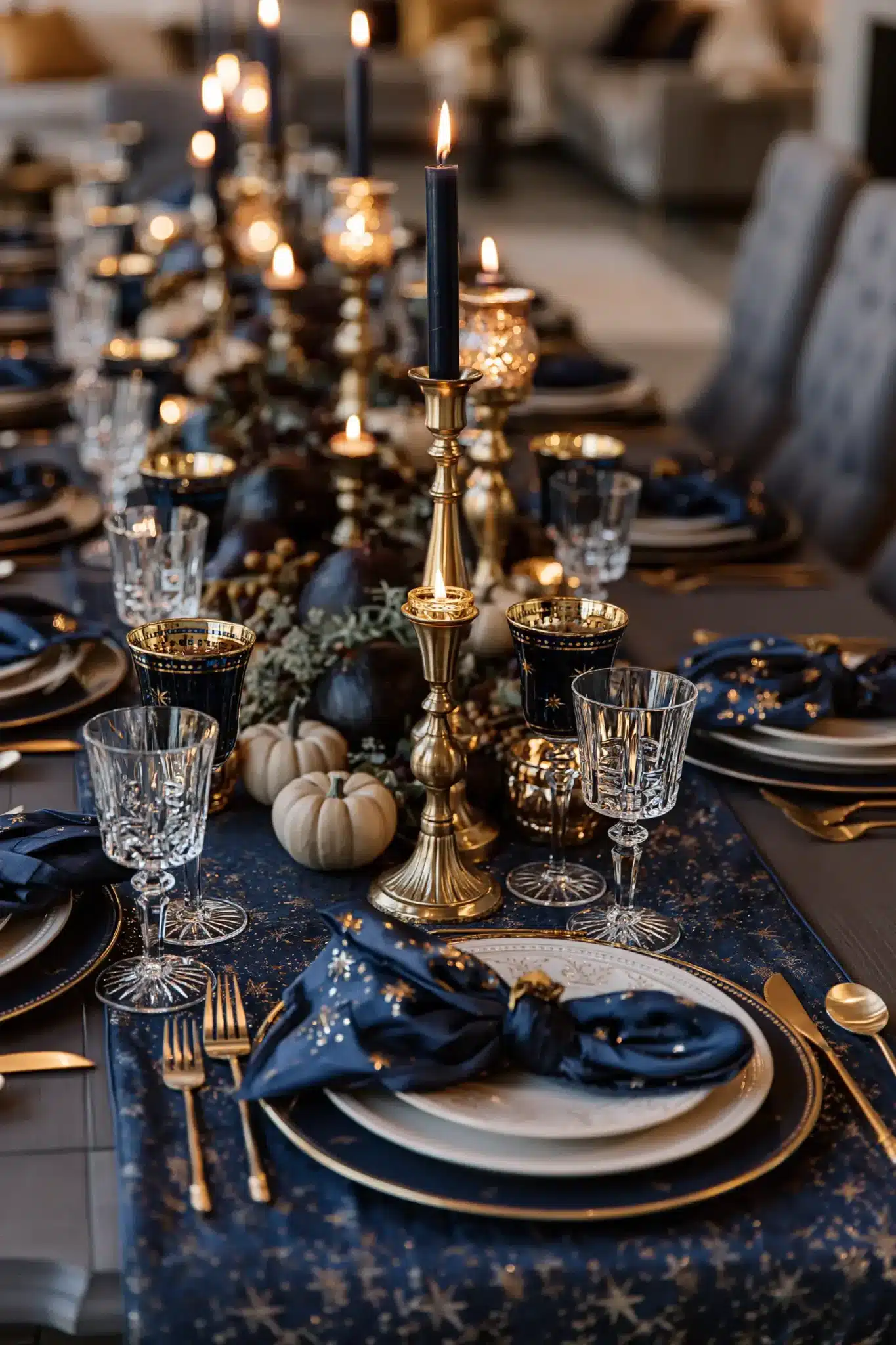 29 Blue Thanksgiving Table Decor Ideas Beyond the Usual Orange blue thanksgiving table decor
