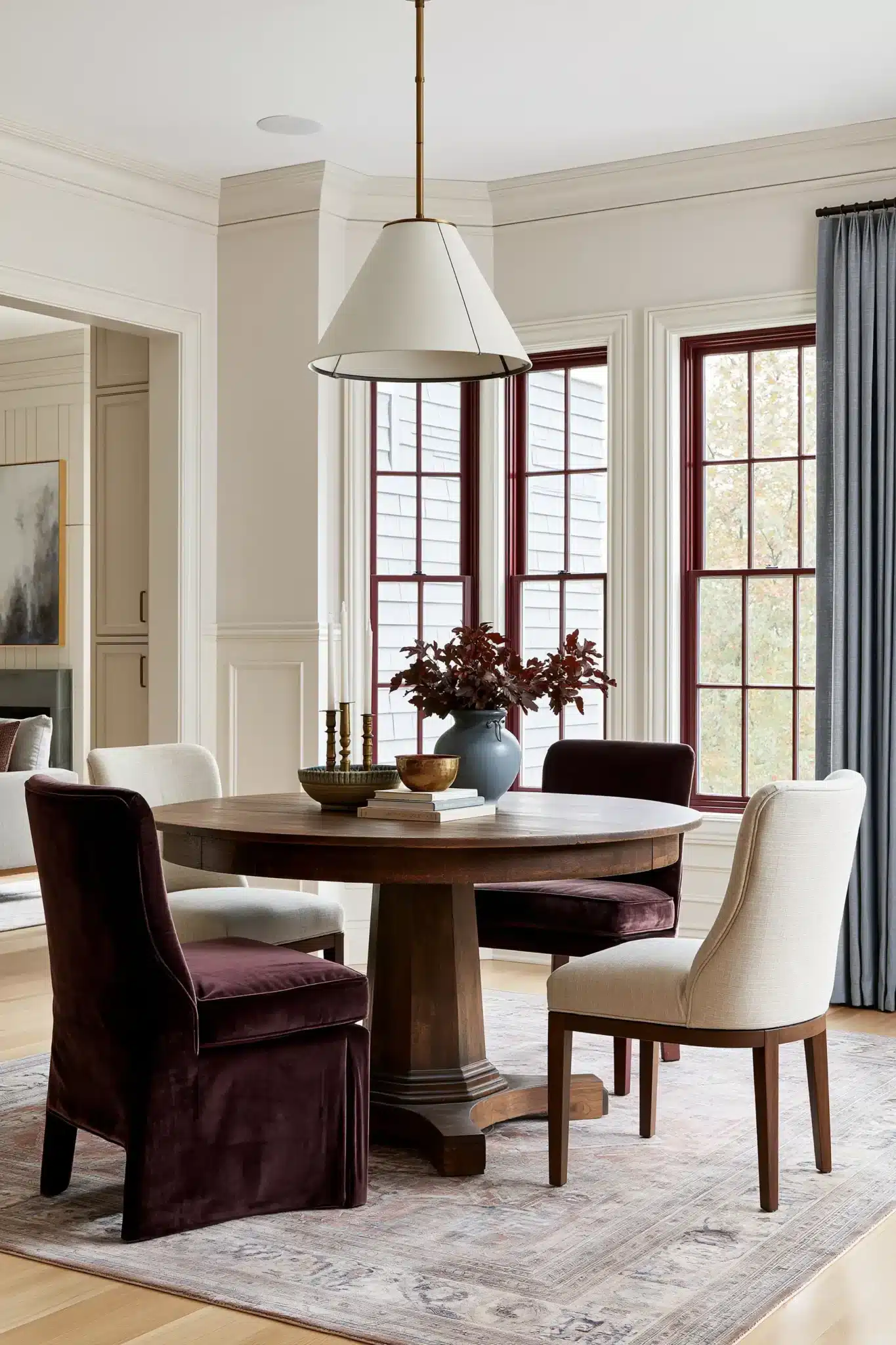 29 Round Table Dining Room Plans for Easier Conversation round table dining room