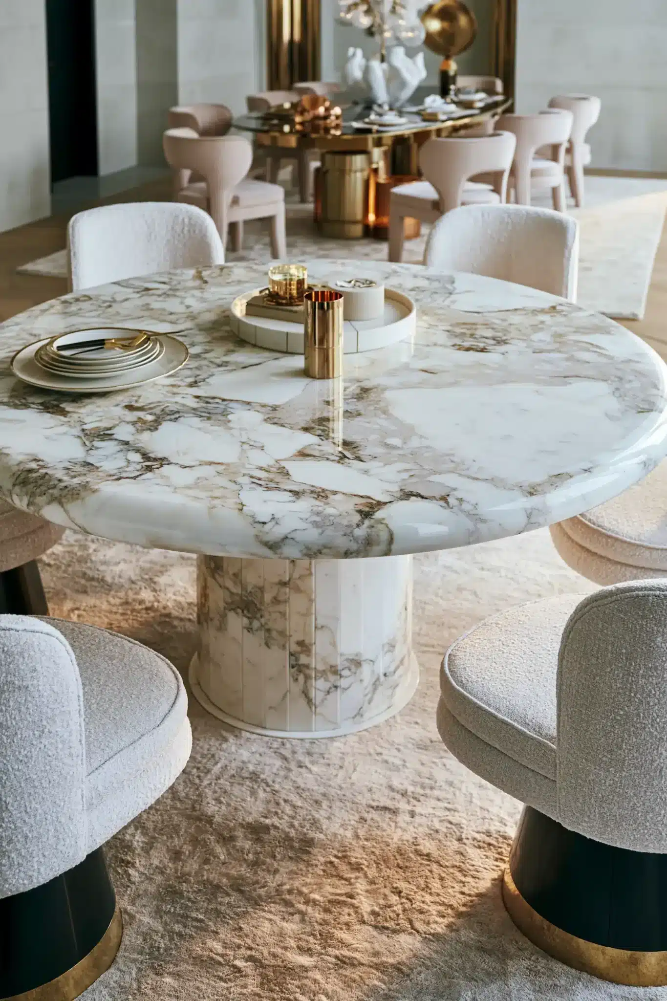 29 Round Table Dining Room Plans for Easier Conversation round table dining room